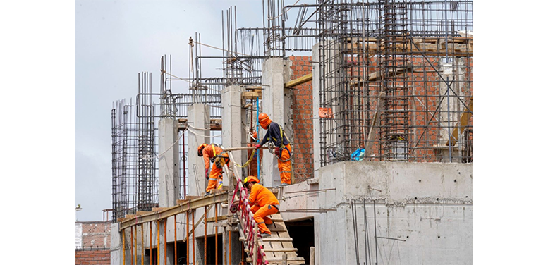 CAPECO: Sector construcción lleva 10 meses en caída y cerrará el año “en rojo”